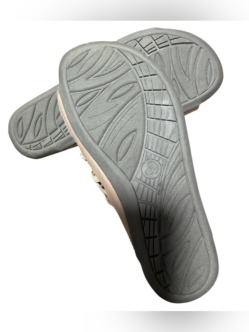 BARETRAPS BEIGE COMFORT SLIDE SANDALS WOMEN’S SIZE 7 NWOT CUSHIONED LIGHTWEIGHT - Picture 10 of 10
